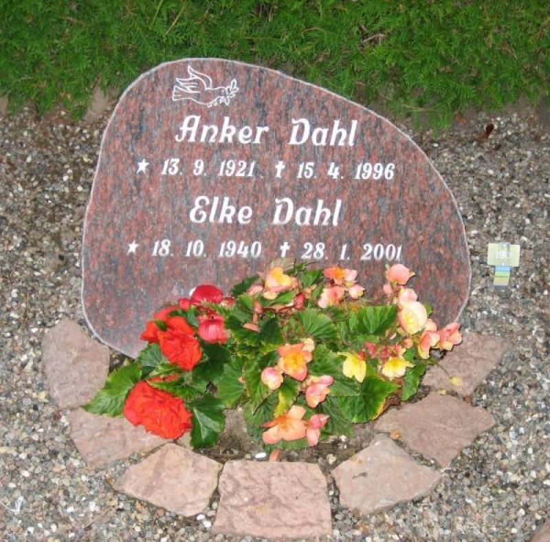 Elke Dahl .jpg